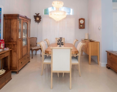 10849 Bal Harbor Drive - Photo Thumbnail 8