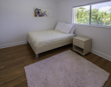 10849 Bal Harbor Drive - Photo Thumbnail 51