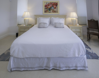 10849 Bal Harbor Drive - Photo Thumbnail 36