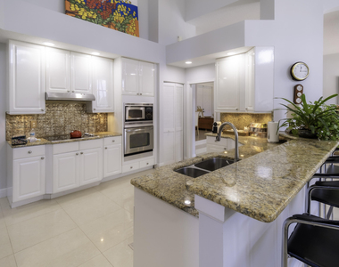 10849 Bal Harbor Drive - Photo Thumbnail 45