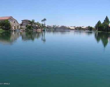1410 W Crystal Springs Drive - Photo Thumbnail 28