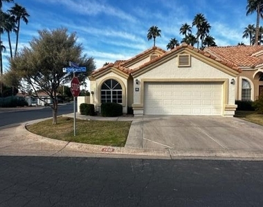 1410 W Crystal Springs Drive - Photo Thumbnail 23