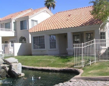 1410 W Crystal Springs Drive - Photo Thumbnail 2