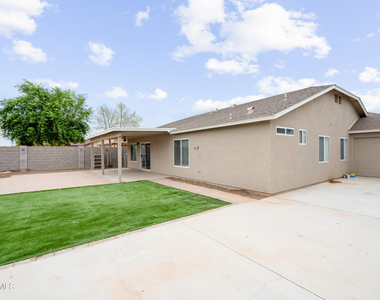 3746 E Magnus Circle - Photo Thumbnail 22