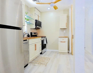 2630 Ne 14th Street - Photo Thumbnail 3