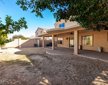 8406 W Pioneer Street - Photo Thumbnail 40