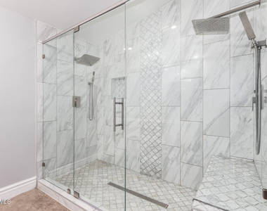 8406 W Pioneer Street - Photo Thumbnail 25