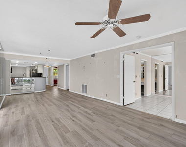 3901 S Flagler Drive - Photo Thumbnail 10