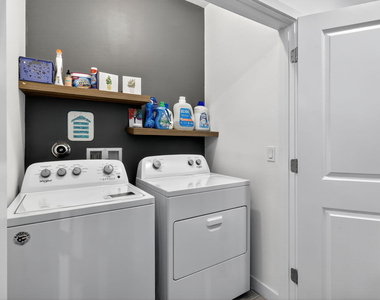 4388 Serpens Lane - Photo Thumbnail 24