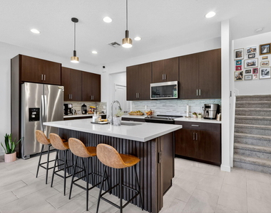 4388 Serpens Lane - Photo Thumbnail 3