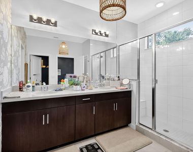 4388 Serpens Lane - Photo Thumbnail 17