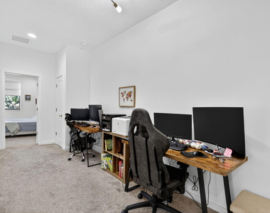 4388 Serpens Lane - Photo Thumbnail 22
