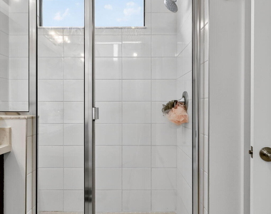 4388 Serpens Lane - Photo Thumbnail 18