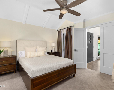 5822 N Scottsdale Road - Photo Thumbnail 19