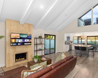 5822 N Scottsdale Road - Photo Thumbnail 4