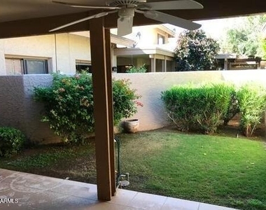 4525 N 66th Street - Photo Thumbnail 5