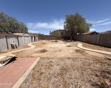 1041 S Matilda Street - Photo Thumbnail 17