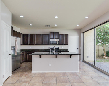 3481 S Bluejay Drive - Photo Thumbnail 7