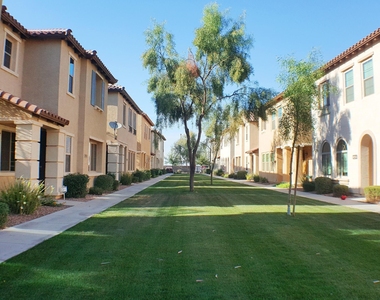 3481 S Bluejay Drive - Photo Thumbnail 1