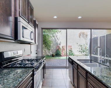 3481 S Bluejay Drive - Photo Thumbnail 11