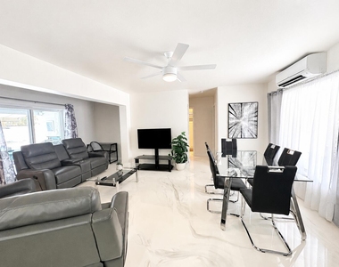 825 Ne 6th Street - Photo Thumbnail 2