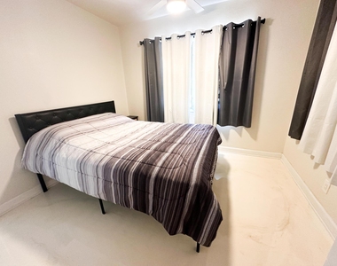 825 Ne 6th Street - Photo Thumbnail 4