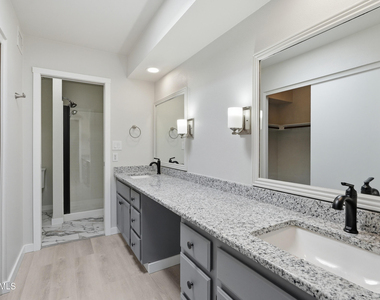 10602 E Elmhurst - Photo Thumbnail 19