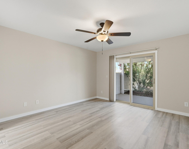 10602 E Elmhurst - Photo Thumbnail 17
