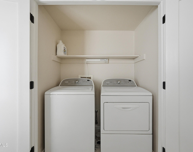 10602 E Elmhurst - Photo Thumbnail 23