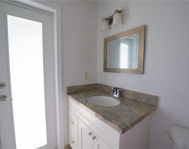 5332 Nw 29th Court - Photo Thumbnail 23