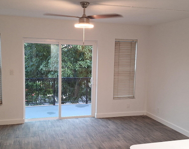 640 Tennis Club Drive - Photo Thumbnail 1