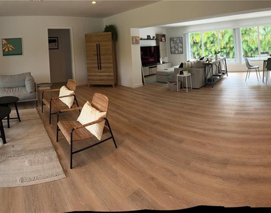 2020 Coral Reef Drive - Photo Thumbnail 10