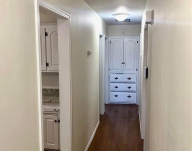 3648 Rolling Lane - Photo Thumbnail 11
