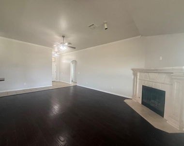 11309 Nw 99th Street - Photo Thumbnail 5