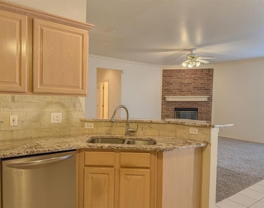 1928 Nw 157th Street - Photo Thumbnail 11