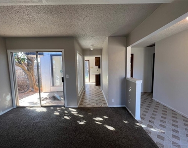 1017 S Neptune Street - Photo Thumbnail 9