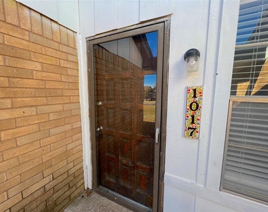 1017 S Neptune Street - Photo Thumbnail 3