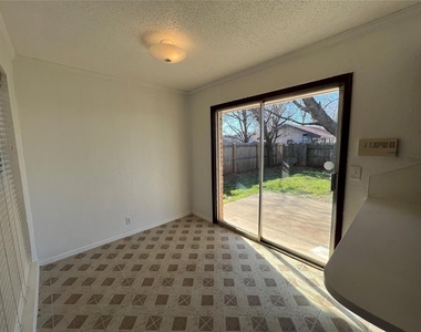 1017 S Neptune Street - Photo Thumbnail 11
