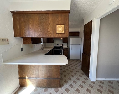 1017 S Neptune Street - Photo Thumbnail 15