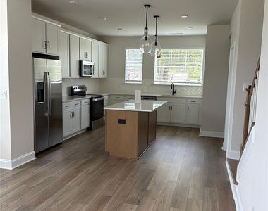 4623 Swan Meadow Lane - Photo Thumbnail 4