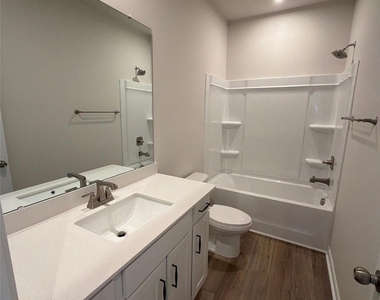 4623 Swan Meadow Lane - Photo Thumbnail 14