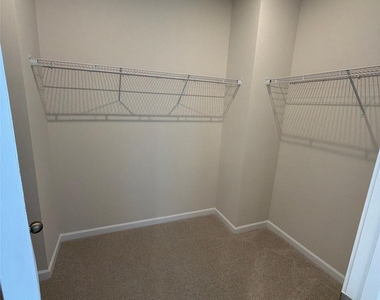 4623 Swan Meadow Lane - Photo Thumbnail 12