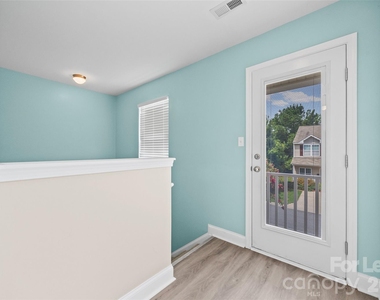 2090 Shady Pond Drive - Photo Thumbnail 23