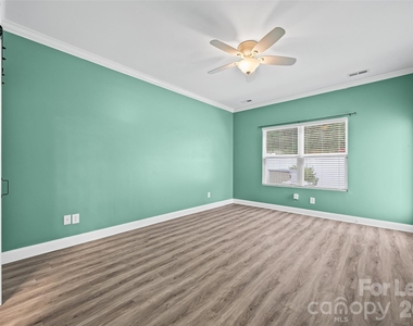 2090 Shady Pond Drive - Photo Thumbnail 18