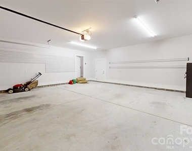 5345 Christopher Road - Photo Thumbnail 19