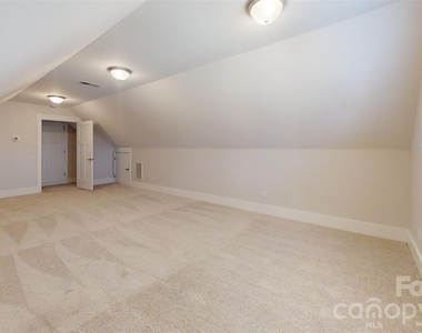 5345 Christopher Road - Photo Thumbnail 20