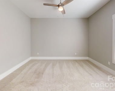5345 Christopher Road - Photo Thumbnail 18