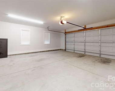 5345 Christopher Road - Photo Thumbnail 23