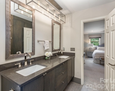 418 Olmsted Park Place - Photo Thumbnail 11
