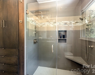418 Olmsted Park Place - Photo Thumbnail 13